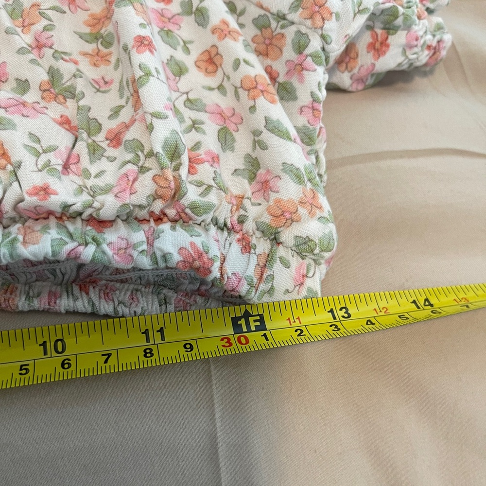 Aeropostale Womens Set Size Medium White Floral Crop Top and Shorts Two Piece - Picture 13 of 14
